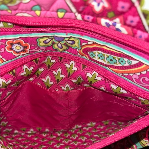 RETIRED VA VA VOOM PATTERN!!! Vera Bradley Pink Paisley Large Tote and Wallet - Picture 3 of 10